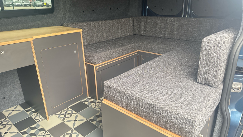 Ford Transit Custom 280 L1 Diesel Fwd 2.0 EcoBlue 130ps Low Roof Limited Van